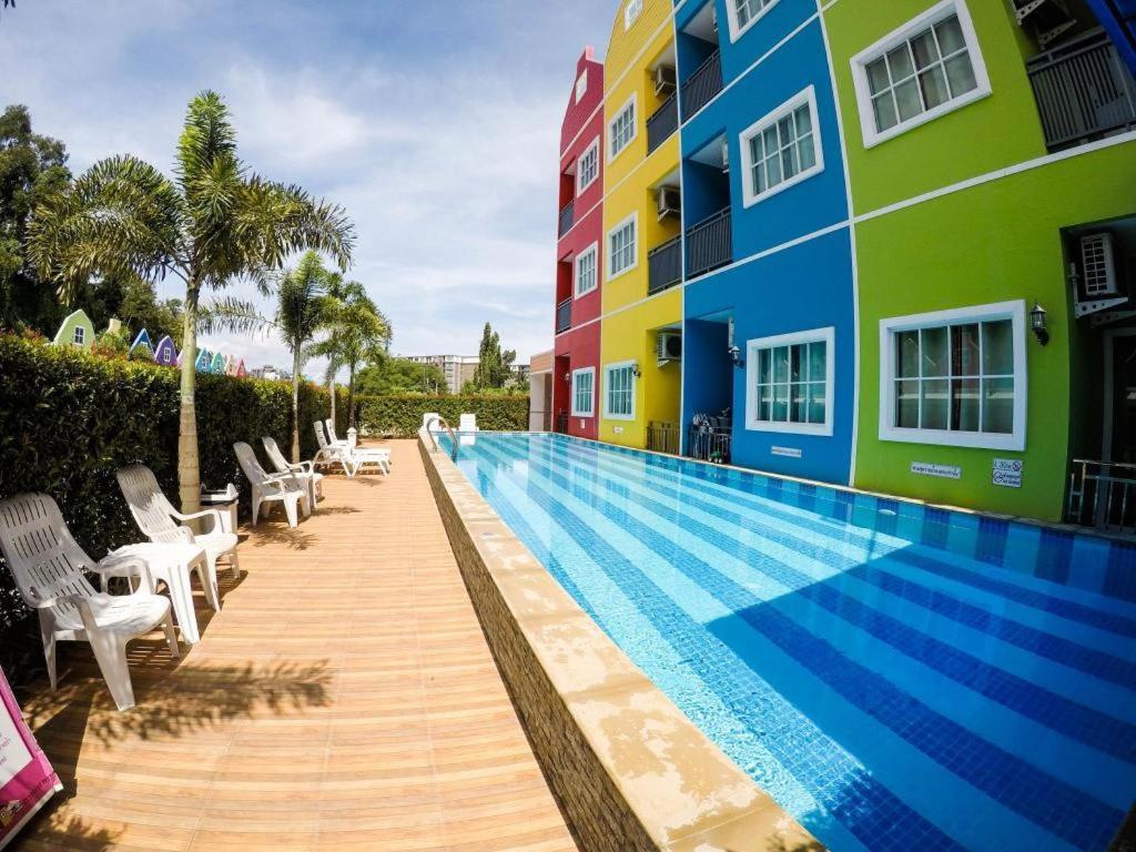 Holland Resort Пхукет Экстерьер фото